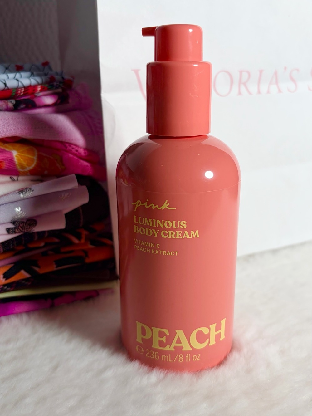 PINK Victoria’s Secret - PEACH - Luminous Body Cream - Picture 7 of 7